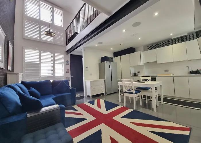 Deluxe Townhouse Zone 1 Brick Lane