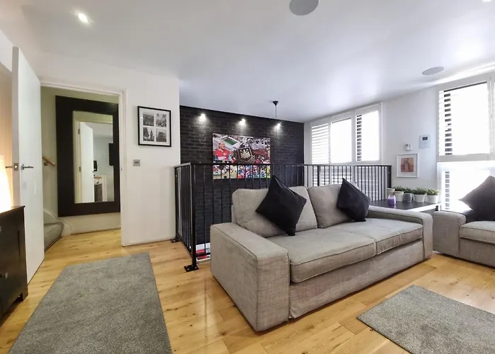 Deluxe Townhouse Zone 1 Brick Lane